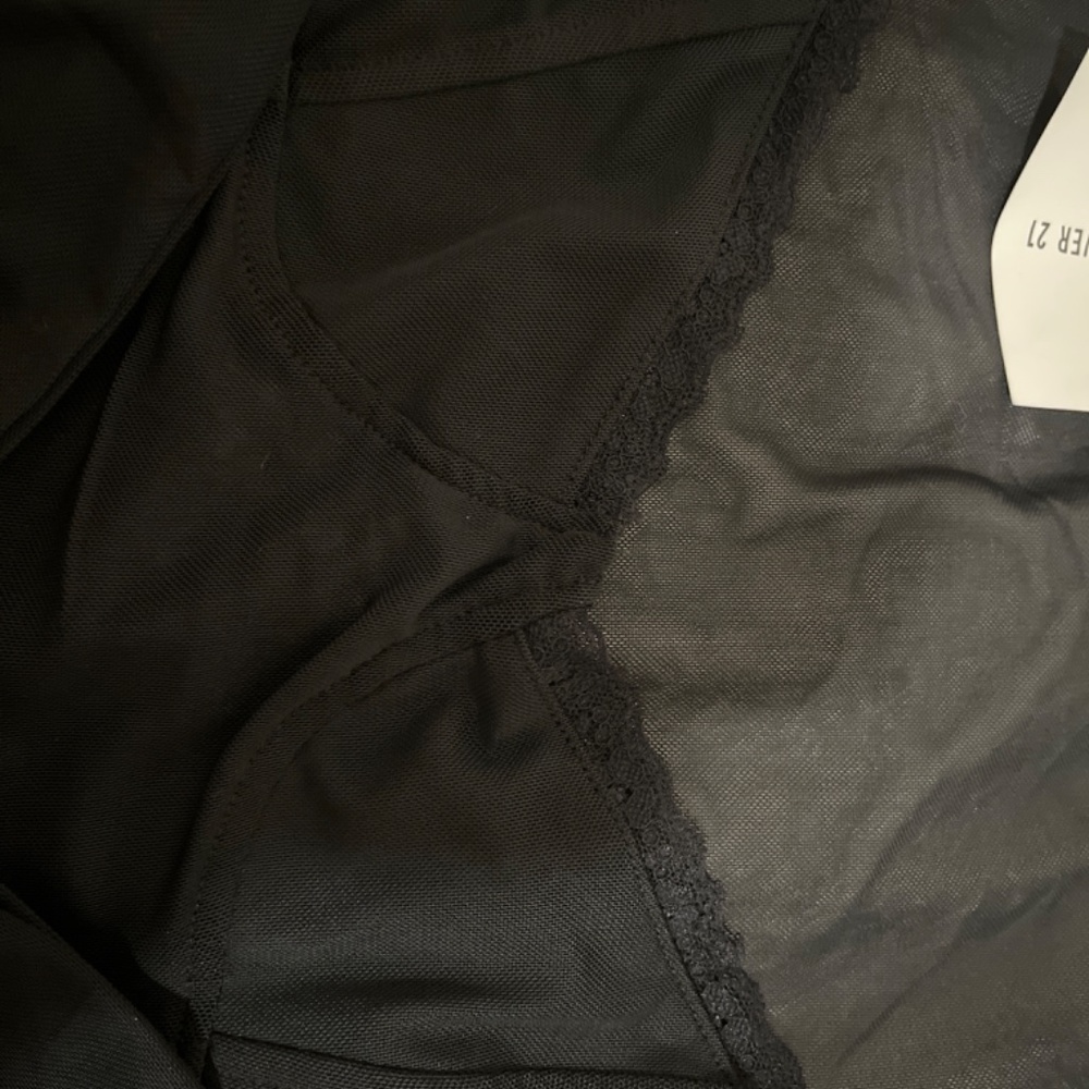 Top - Picture 2 of 2